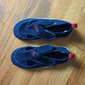 Little kids water shoes